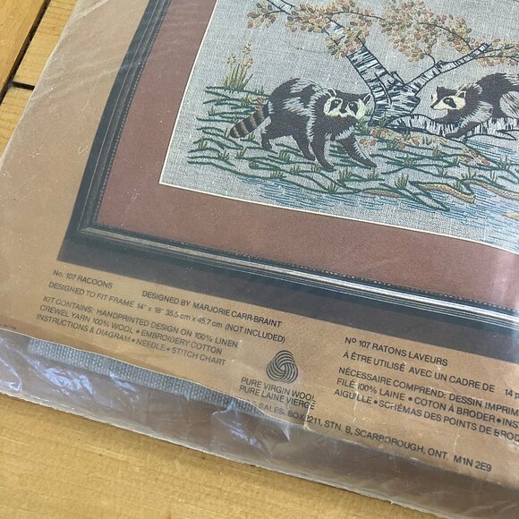 Estelle's Crewel Embroidery Kit Racoons #107 Vintage Wildlife Nature Theme - Picture 4 of 5